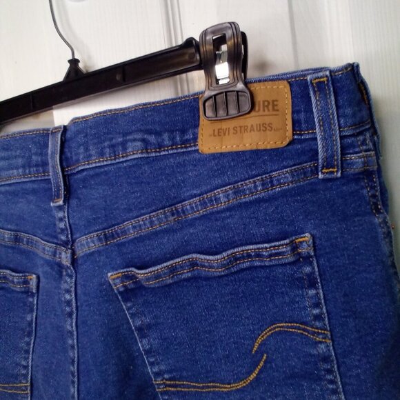 Signature Levi Strauss Shorts Women 14 Heritage High Rise Raw Hem Denim Blue - Picture 12 of 14